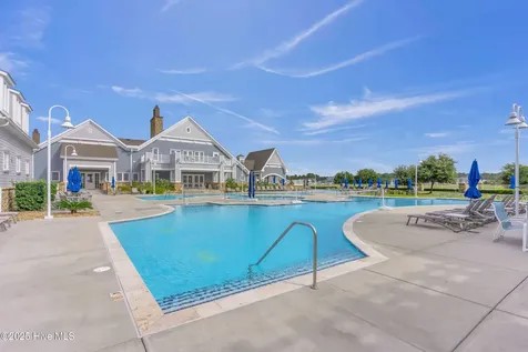 357 Spicer Lake Drive Holly Ridge NC 28445
