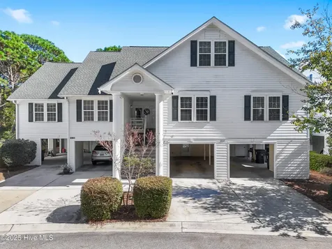3159 Lakeside Commons Drive Southport NC 28461