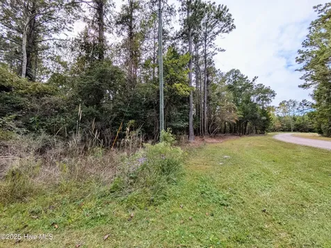 238 Mill Creek Road Stella NC 28582