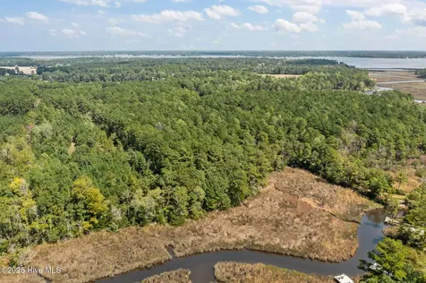 238 Mill Creek Road Stella NC 28582
