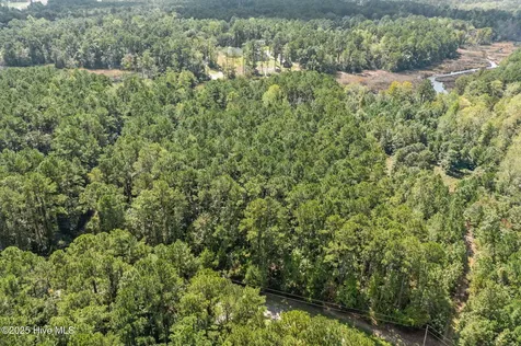 238 Mill Creek Road Stella NC 28582