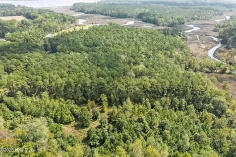 238 Mill Creek Road Stella NC 28582