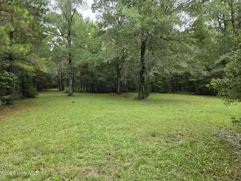220 4h Road Beaufort NC 28516