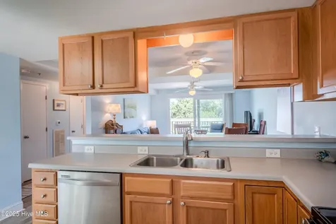 2204 Surfrider Circle Kure Beach NC 28449