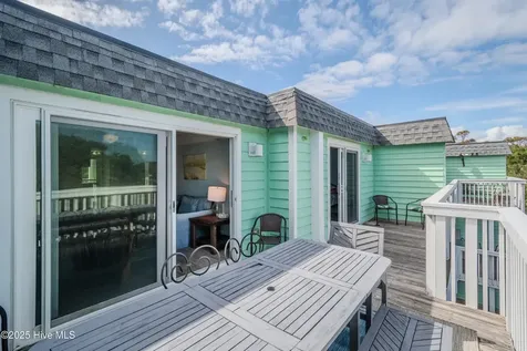 2204 Surfrider Circle Kure Beach NC 28449