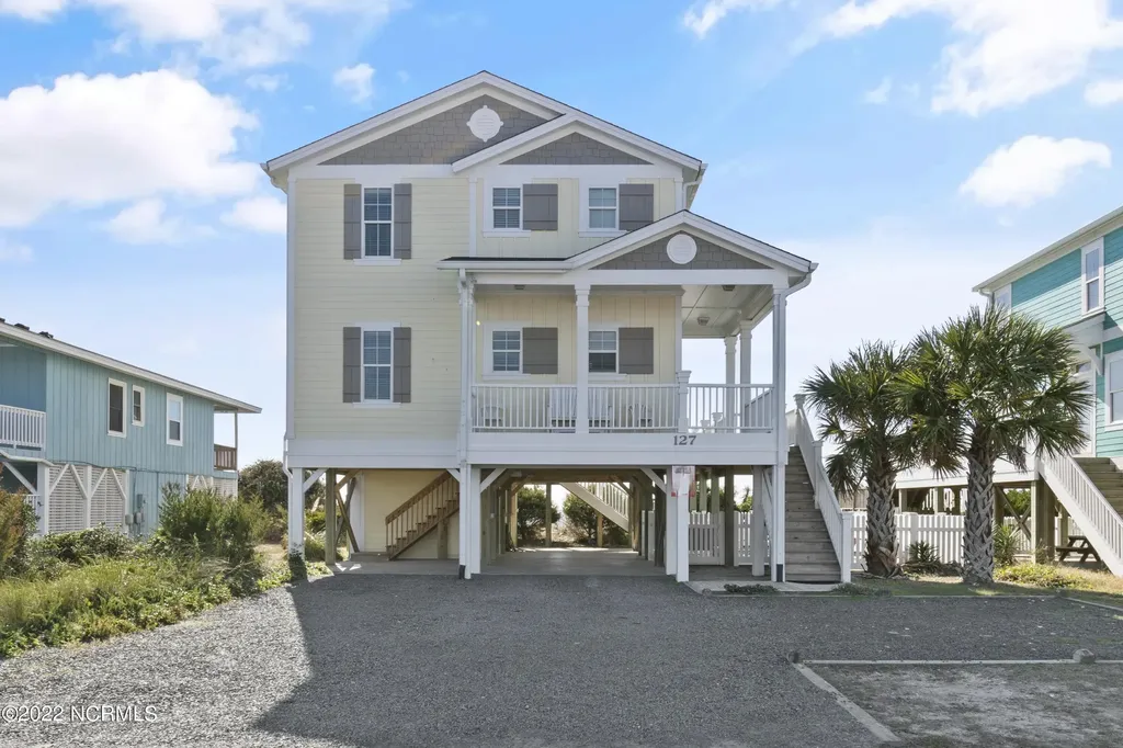 127 Ocean Boulevard W Holden Beach NC 28462