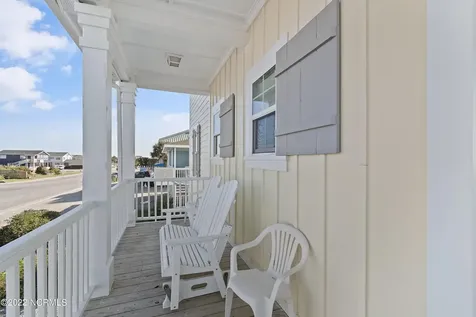 127 Ocean Boulevard W Holden Beach NC 28462