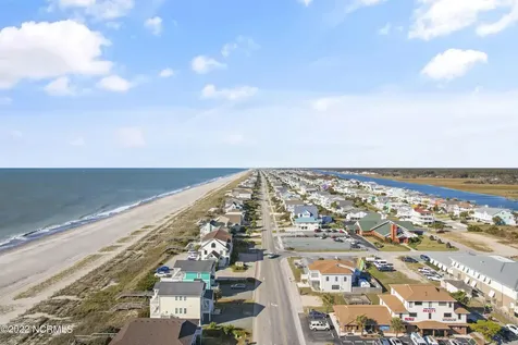 127 Ocean Boulevard W Holden Beach NC 28462