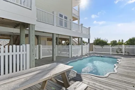127 Ocean Boulevard W Holden Beach NC 28462