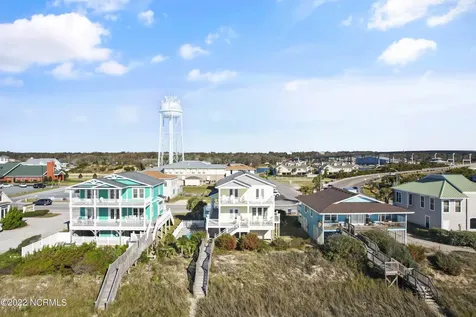 127 Ocean Boulevard W Holden Beach NC 28462