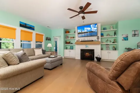 124 S Brightleaf Drive Minnesott Beach NC 28510