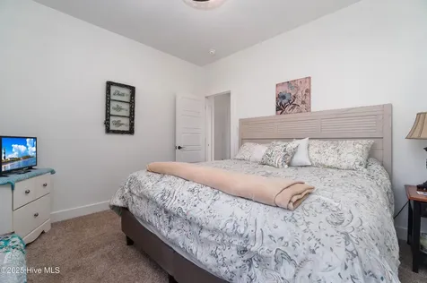 124 S Brightleaf Drive Minnesott Beach NC 28510