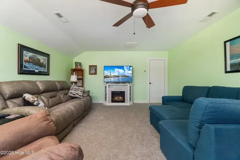 124 S Brightleaf Drive Minnesott Beach NC 28510