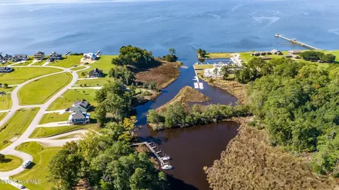 124 S Brightleaf Drive Minnesott Beach NC 28510