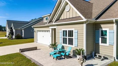 124 S Brightleaf Drive Minnesott Beach NC 28510