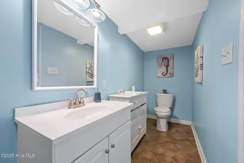 618 Creek Drive Hampstead NC 28443