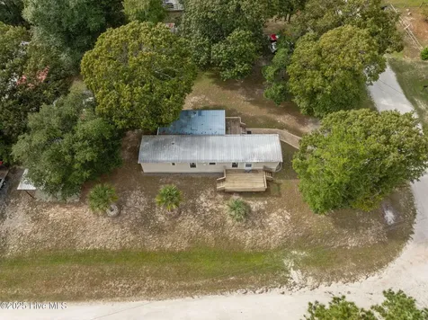 618 Creek Drive Hampstead NC 28443