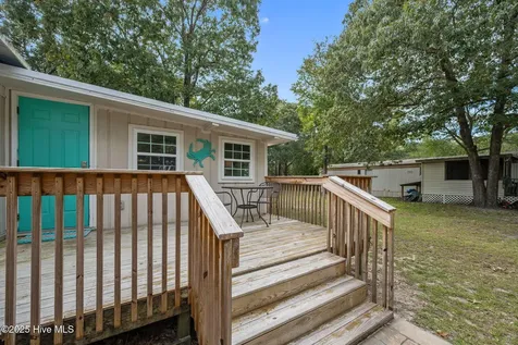 618 Creek Drive Hampstead NC 28443