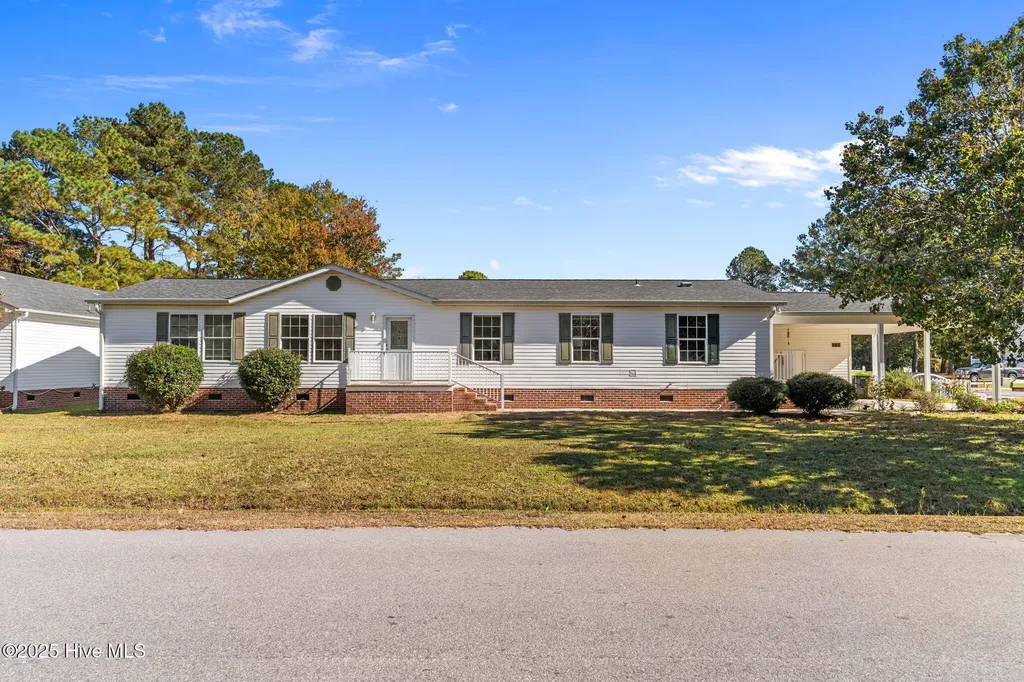 1041 Palm Court SW Calabash NC 28467