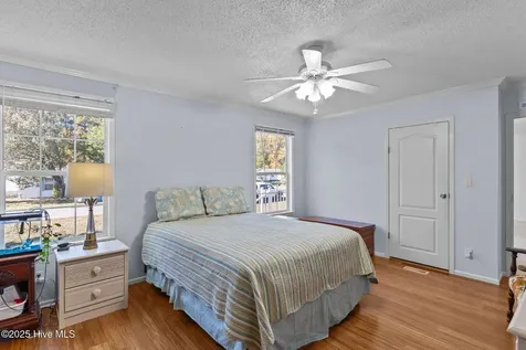 1041 Palm Court SW Calabash NC 28467