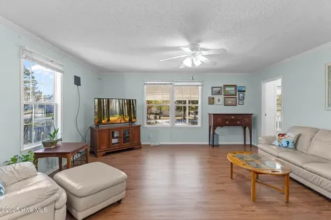 1041 Palm Court SW Calabash NC 28467