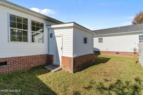 1041 Palm Court SW Calabash NC 28467