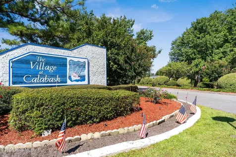 1041 Palm Court SW Calabash NC 28467