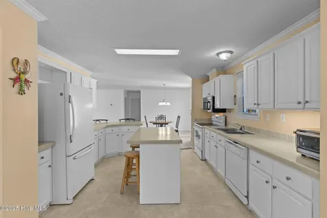 1041 Palm Court SW Calabash NC 28467