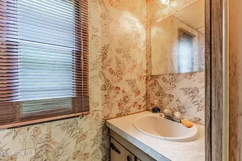 1727 Northwind Drive SW Ocean Isle Beach NC 28469