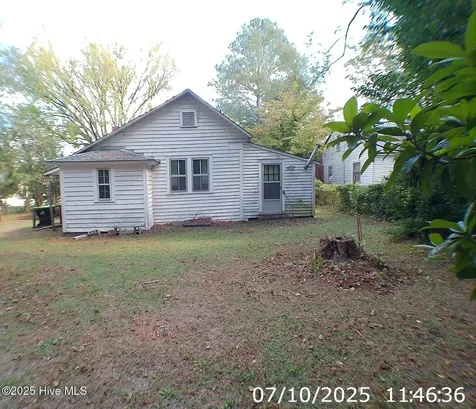 409 N Haughton Street Williamston NC 27892