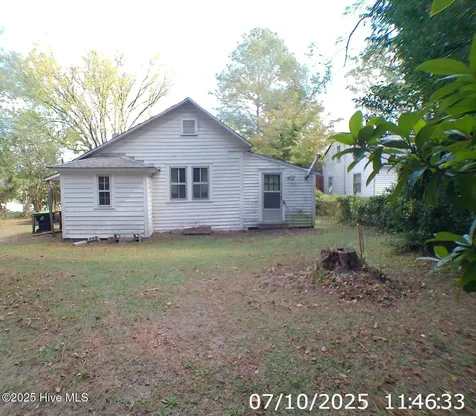409 N Haughton Street Williamston NC 27892