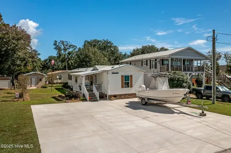 2356 W Tanglewood Drive SW Supply NC 28462