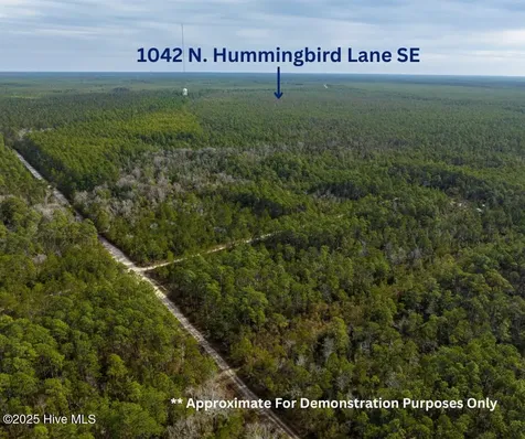 1042 N Hummingbird Lane SE Southport NC 28461