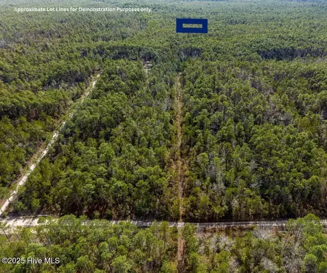 1042 N Hummingbird Lane SE Southport NC 28461