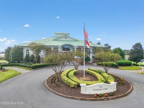 3190 Beaver Creek Drive SE Southport NC 28461