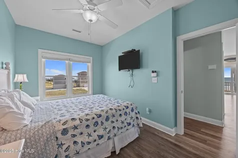 130 N Permuda Wynd Drive North Topsail Beach NC 28460
