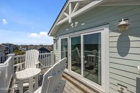 130 N Permuda Wynd Drive North Topsail Beach NC 28460