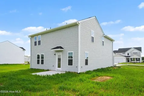 35 Littlefield Lane La Grange NC 28551