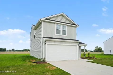 35 Littlefield Lane La Grange NC 28551