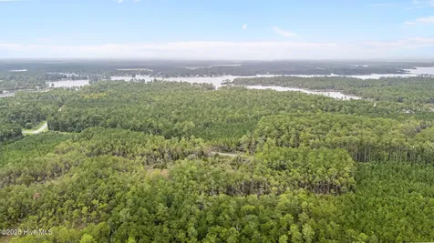 365 Tar Creek Road Oriental NC 28571