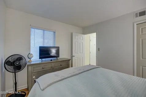10166 Beach Drive SW Calabash NC 28467