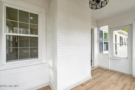 211 W Central Street Seaboard NC 27876