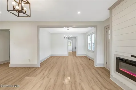 211 W Central Street Seaboard NC 27876