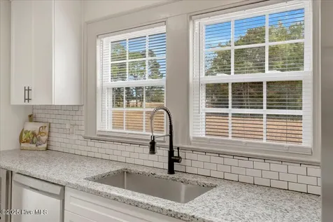 211 W Central Street Seaboard NC 27876