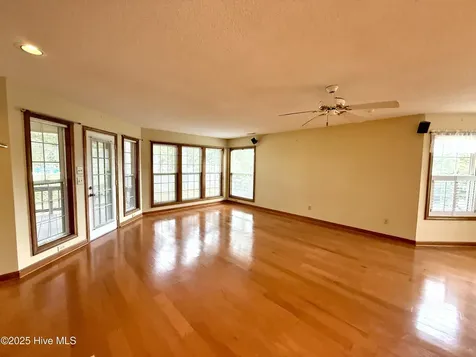 510 Robin Lane Edenton NC 27932