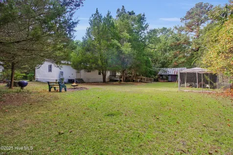 710 W West Firetower Road Swansboro NC 28584