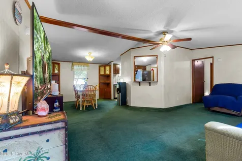 710 W West Firetower Road Swansboro NC 28584
