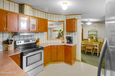 710 W West Firetower Road Swansboro NC 28584