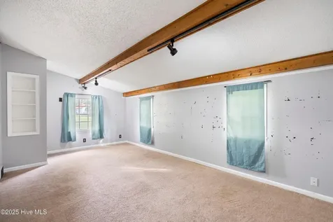 705 Sixth Street Maysville NC 28555