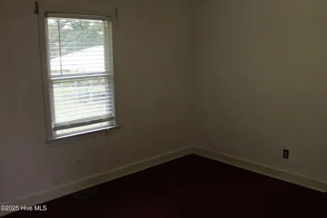 1312 Sunny Side Street Whiteville NC 28472